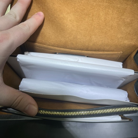 Coach Black Leather Shoulder Bag with Gold Chain - Picture 3 of 10